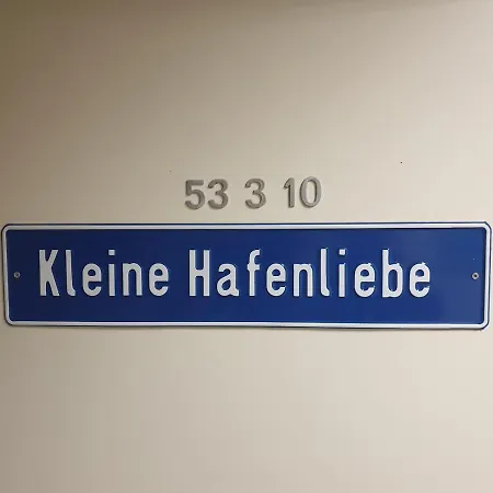 Kleine Hafenliebe Fehmarn